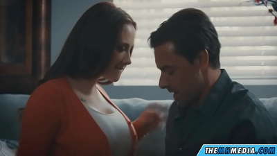 एक अच्छी माँ के साथ रोमांटिक सेक्स